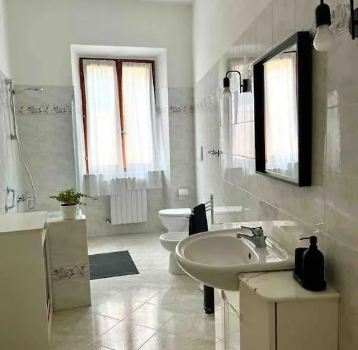 아파트 A Casa Di Nonna Anna 포르투 아주로